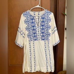 NEW Anthropologie Embroidered Tunic Top